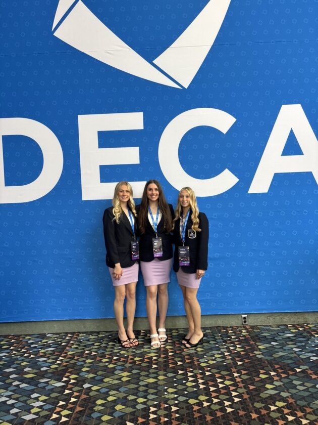 DECA members earn recognition at international conference